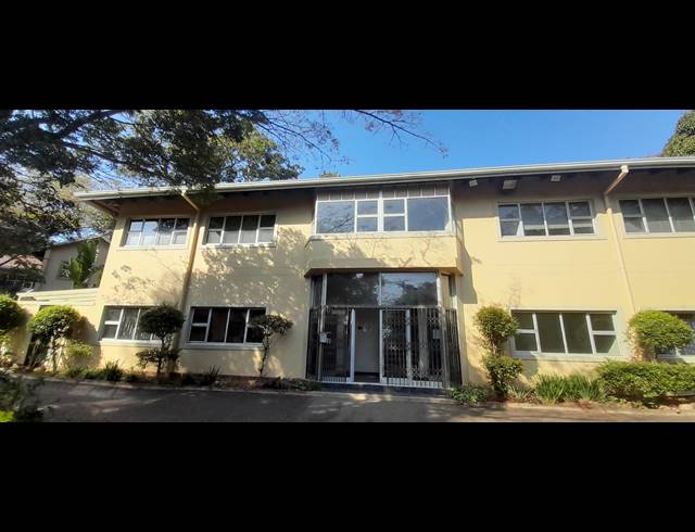 120M² OFFICE TO LET IN GRAYLEIGH
